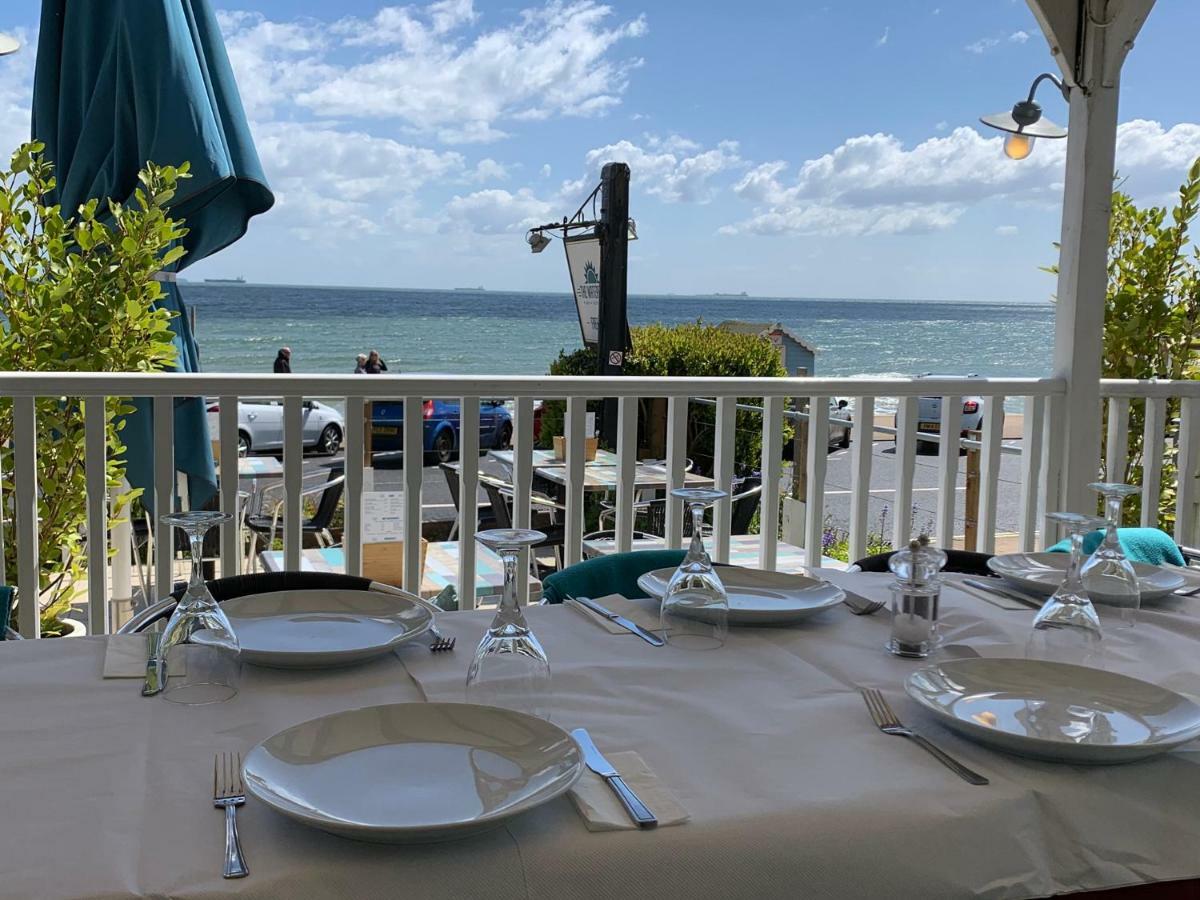 Waterfront Inn 尚克林 外观 照片