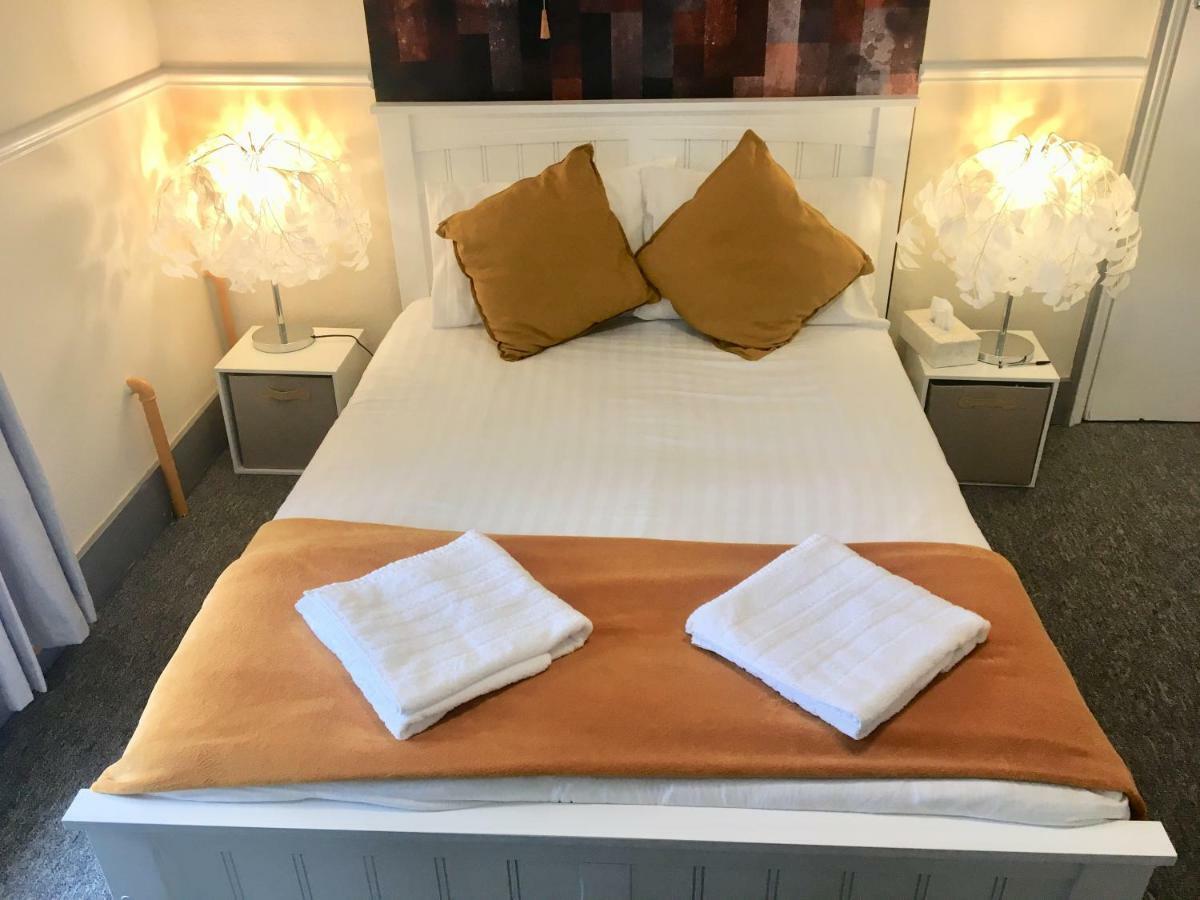 Waterfront Inn 尚克林 外观 照片